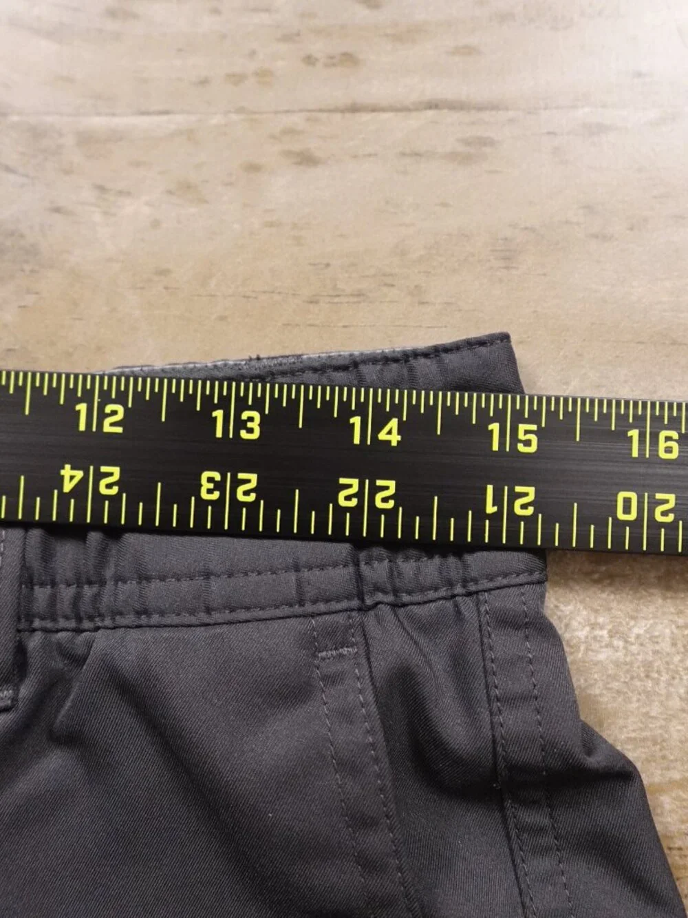 Columbia Freezer Coil Shorts Men's 32 Gray Performance Outdoor 9.5